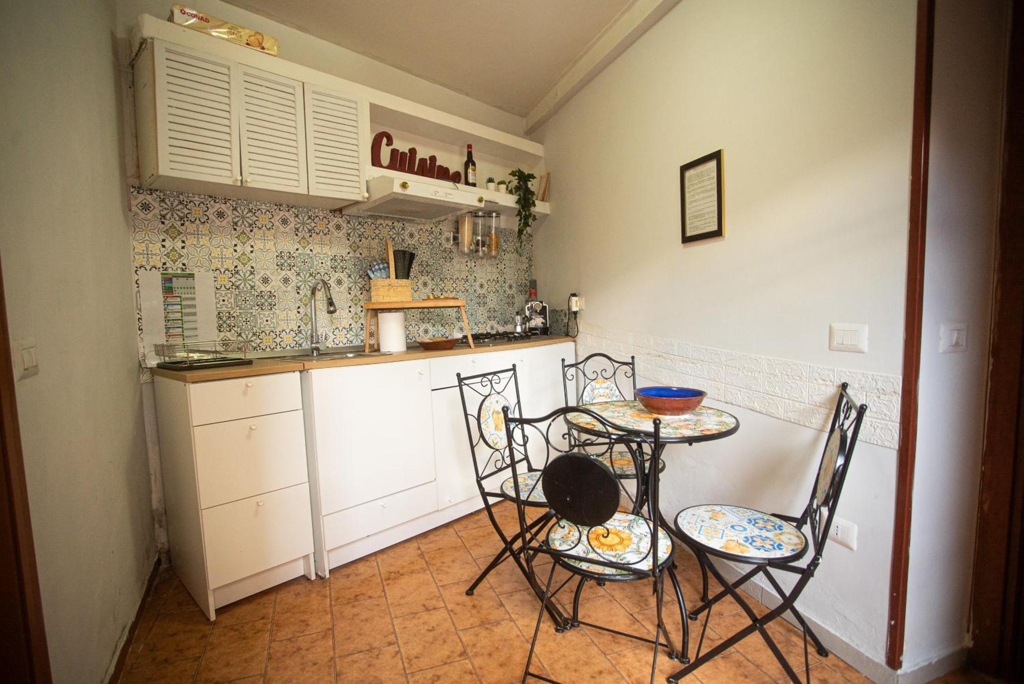 Lisaapartmenthousesalerno Zewnętrze zdjęcie