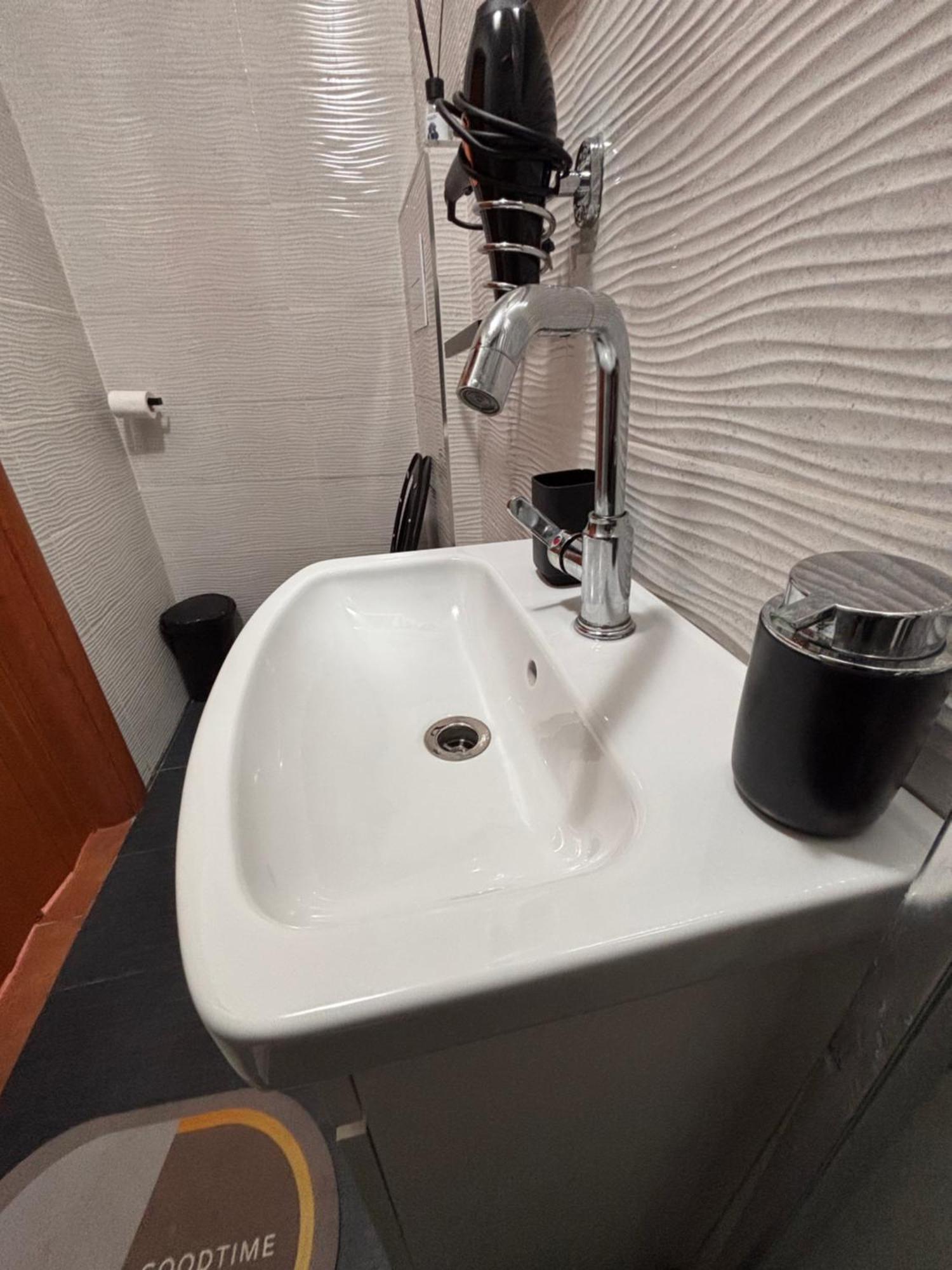 Lisaapartmenthousesalerno Zewnętrze zdjęcie